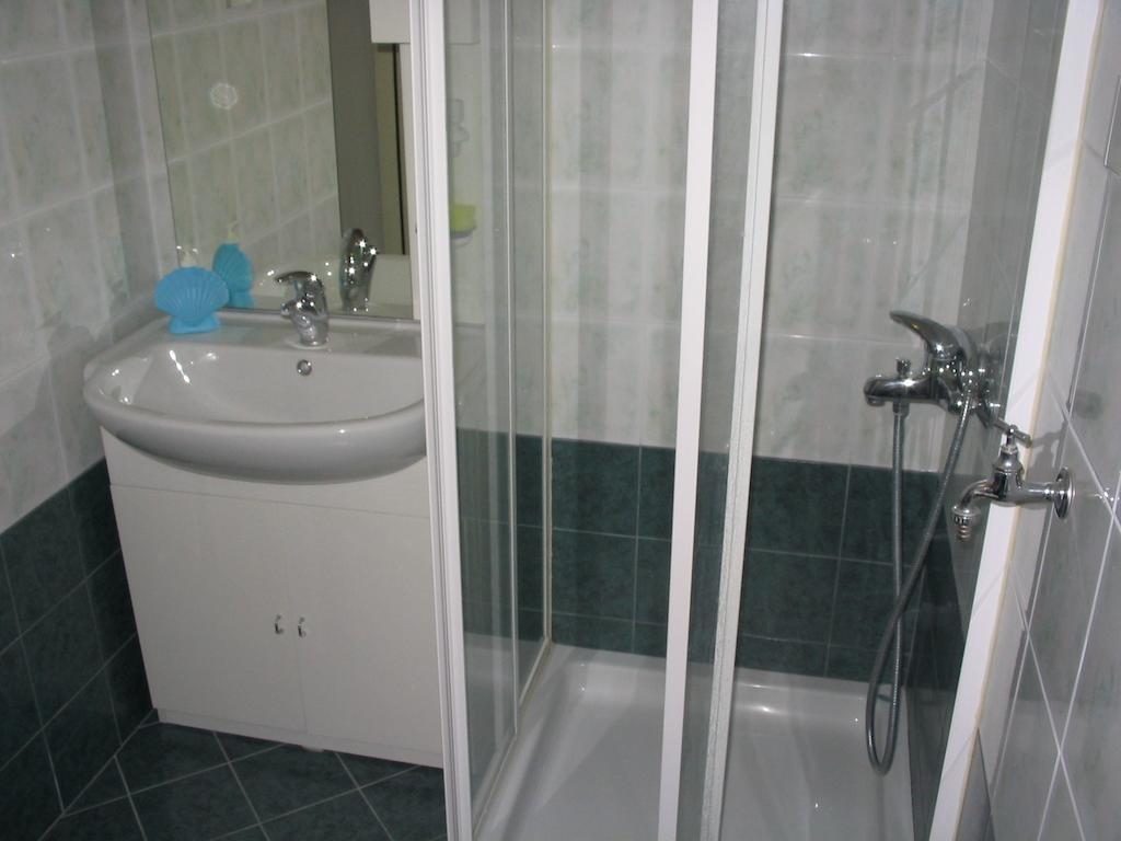 Apartments Gugic Prigradica Δωμάτιο φωτογραφία