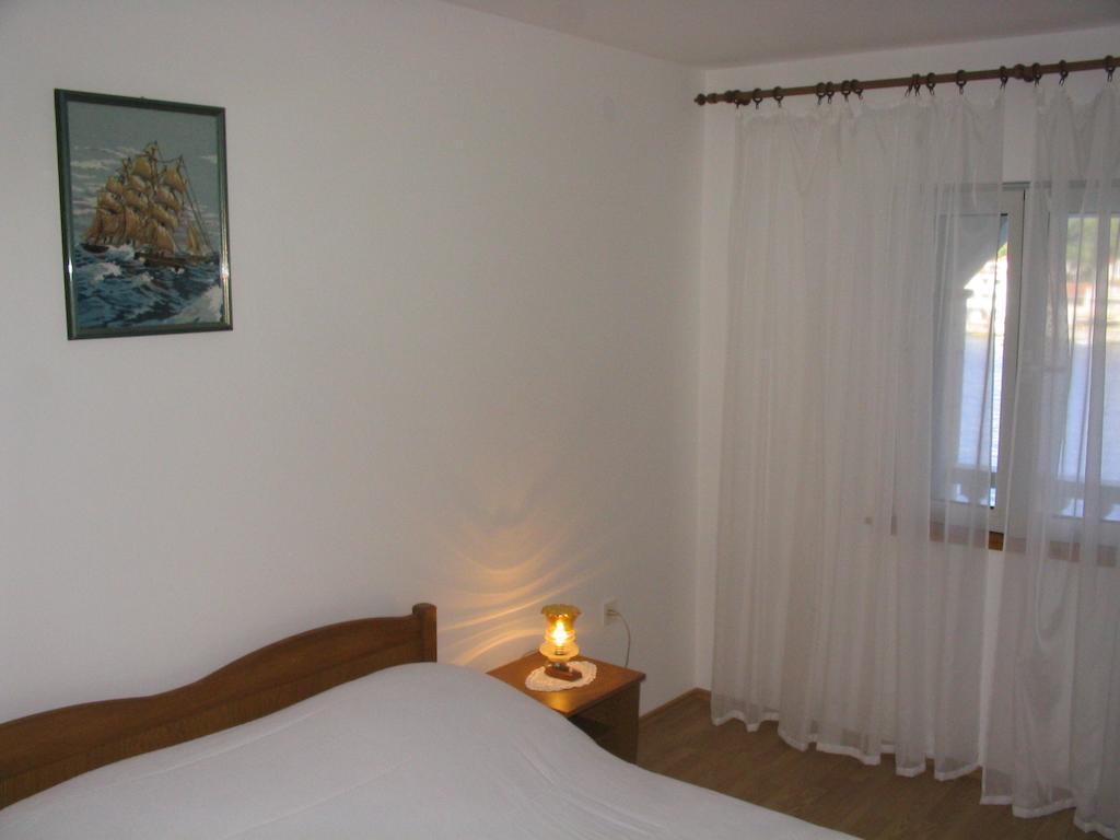 Apartments Gugic Prigradica Εξωτερικό φωτογραφία