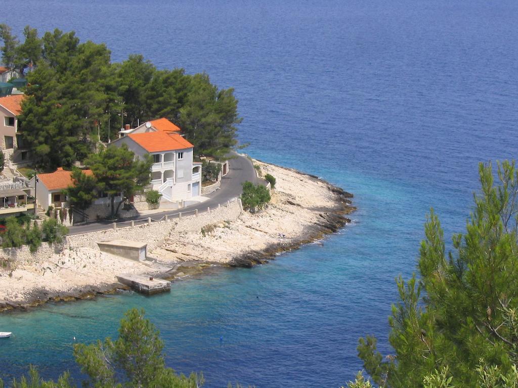 Apartments Gugic Prigradica Εξωτερικό φωτογραφία
