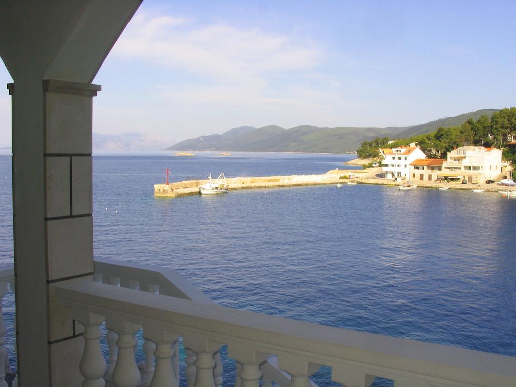 Apartments Gugic Prigradica Εξωτερικό φωτογραφία