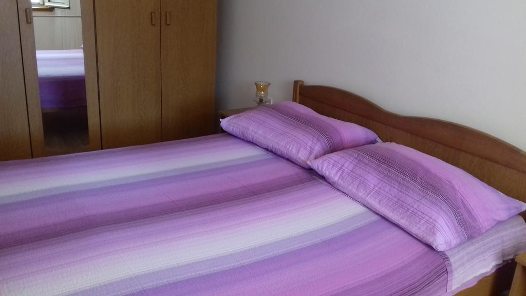 Apartments Gugic Prigradica Εξωτερικό φωτογραφία
